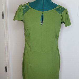 Knee Length/ Midi Green New York & Company Sheath Dress size 4